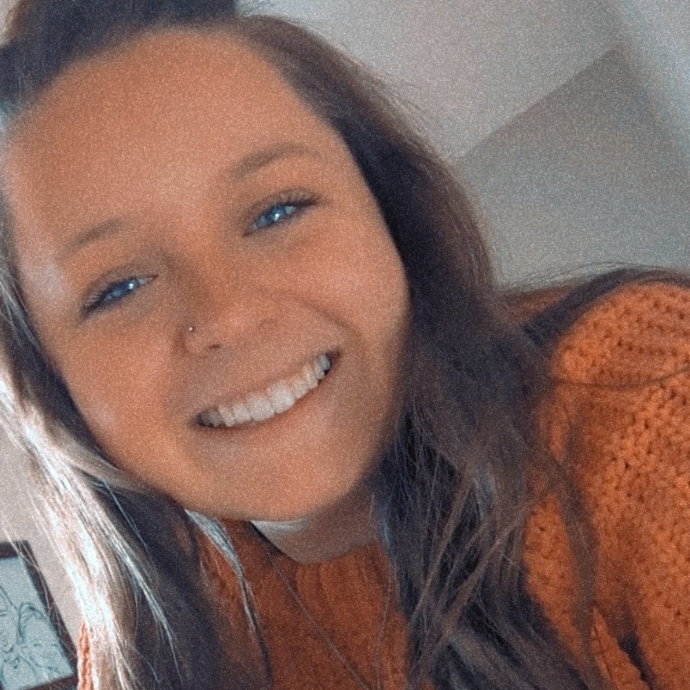 Meet your Posher, Lacey